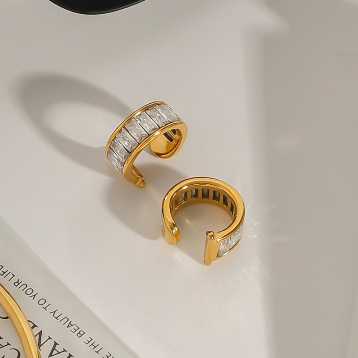 Baguettes Éternelles Earrings - 18k Gold Plated Jewelry Switzerland