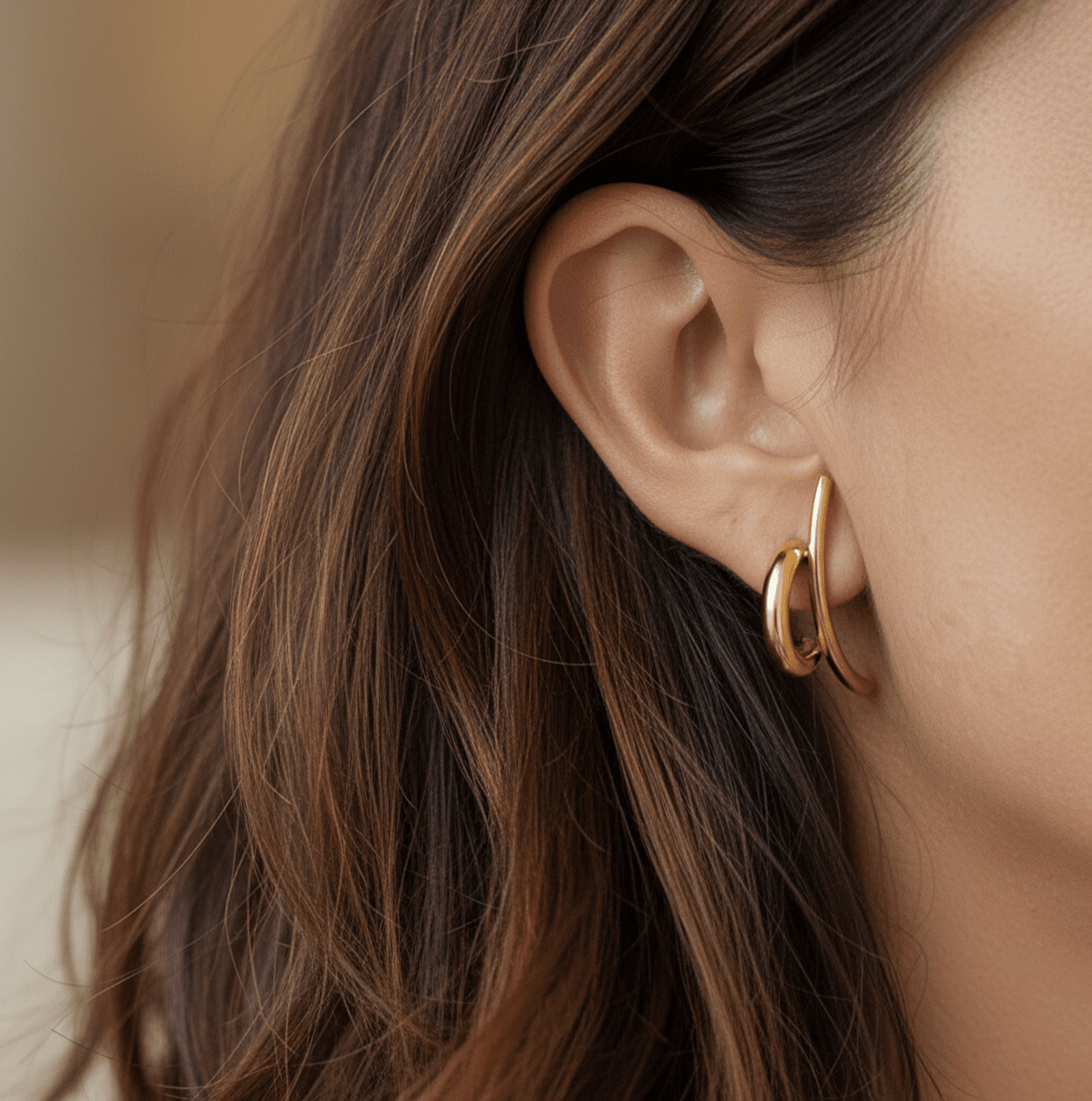 Étreinte Bicolore Ear Cuffs - 18k Gold Plated Jewelry Switzerland