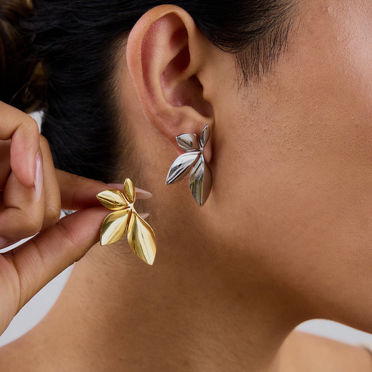 Fleur de l’Aube Earrings - 18k Gold Plated Jewelry Switzerland