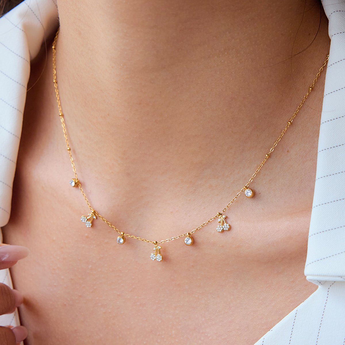 Guirlande de Cerises Necklace - 18k Gold Plated Jewelry Switzerland