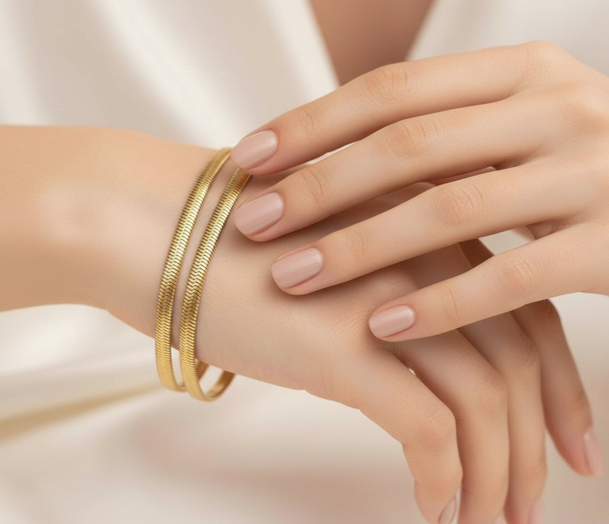 Serpent d’Or Bracelet - 18k Gold Plated Jewelry Switzerland