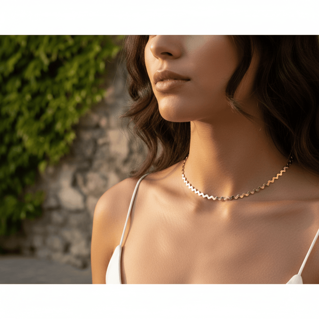 Vague Serpentine Necklace - 18k Gold Plated Jewelry Switzerland
